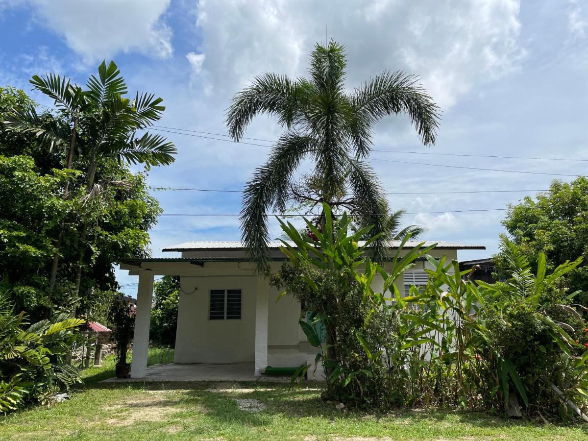 Cosy Little Home Near To The Town Pasir Puteh Εξωτερικό φωτογραφία